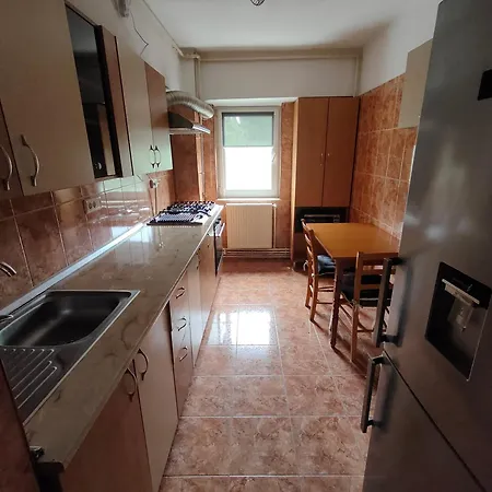 Mari's By The Sea Apartman